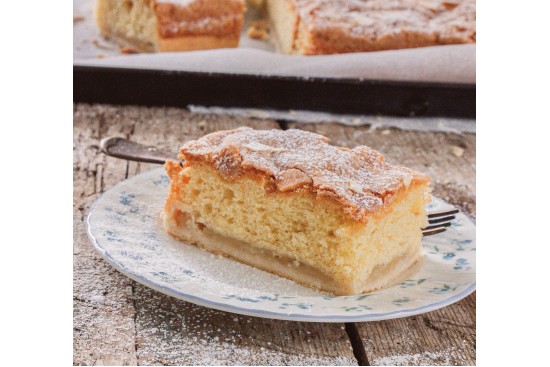 Slice Apple Bakewell €1.95