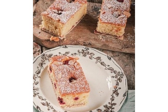 Slice Raspberry Frangipane €1.95
